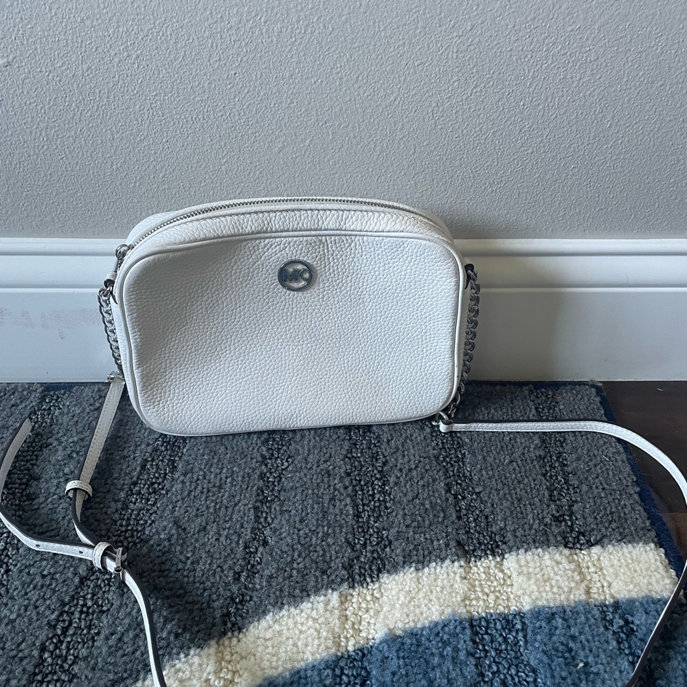 White Crossbody Bag with Chain Strap